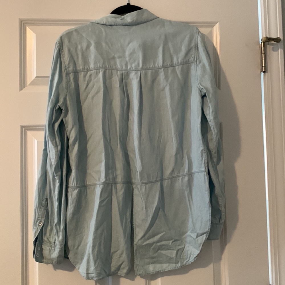 Athleta super soft button down - Picture 2 of 2